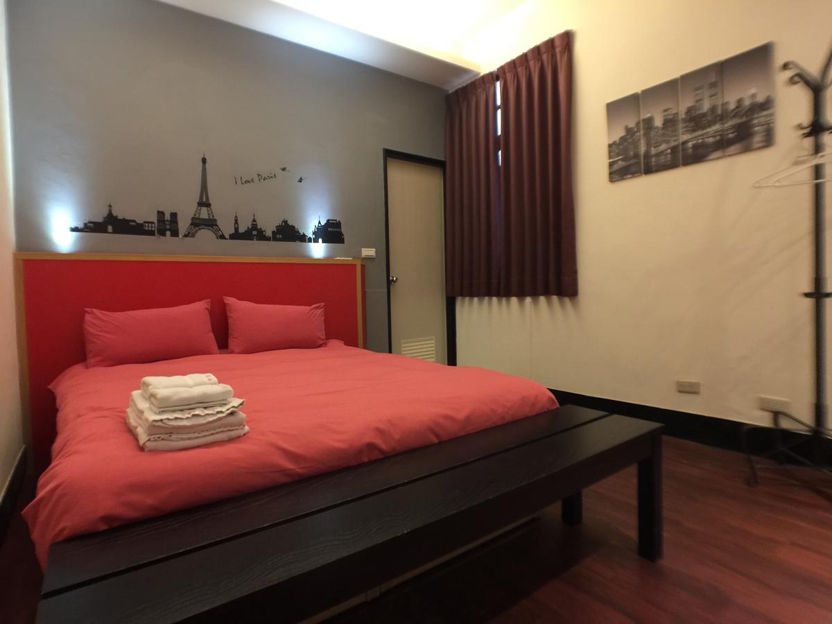 Funja Colorful Hotel Taichung Dış mekan fotoğraf